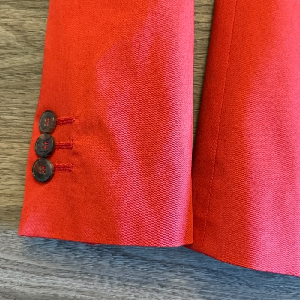 Etro Vibrant Red Jacket With Patterned Lining - image 4